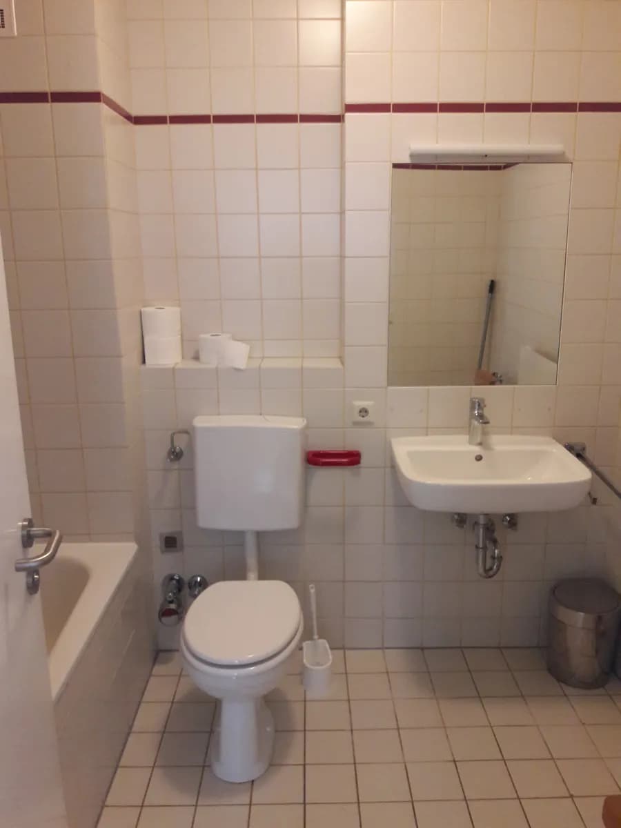 2-Zimmer-Wohnung mieten in Linz Land – 49 m², € 880 – Bild 5 von 8