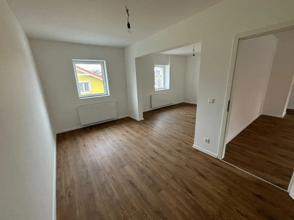 10-Zimmer-Gewerbeimmobilie kaufen in Korneuburg – 241 m², € 589.000 – Bild 39 von 41