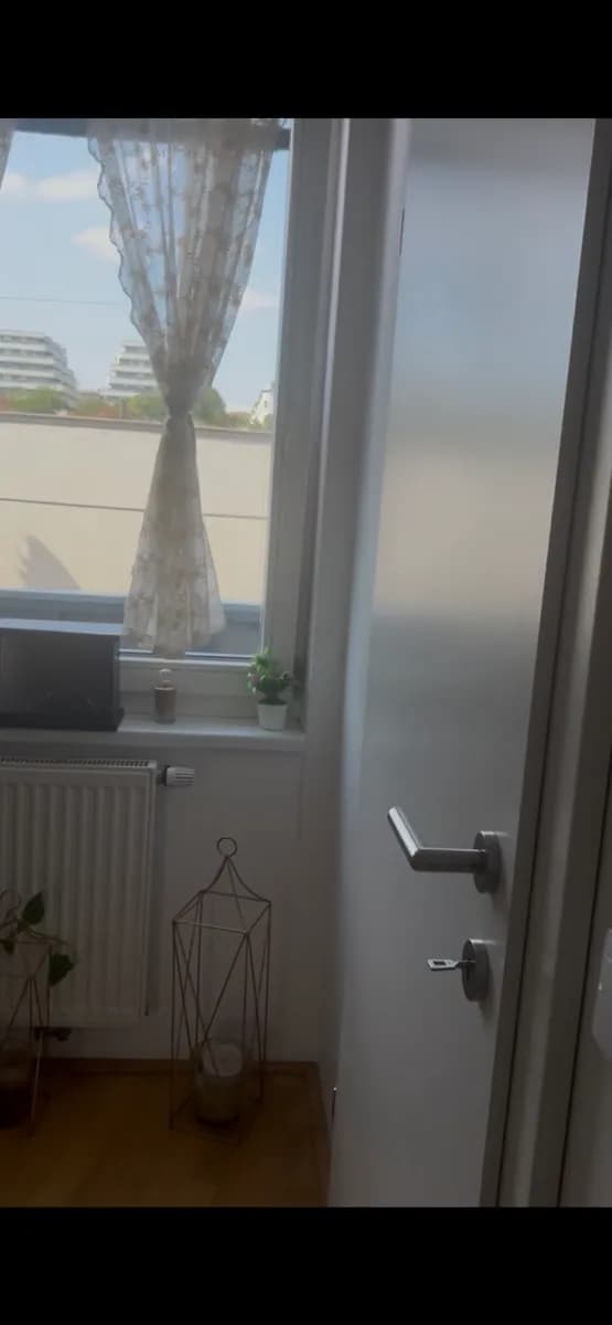 4-Zimmer-Wohnung mieten in Wien – 96 m², € 1.428 – Bild 2 von 19
