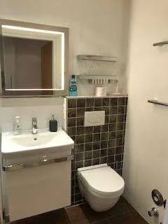 2-Zimmer-Wohnung mieten in Salzburg Stadt – 55 m², € 1.280 – Bild 12 von 14