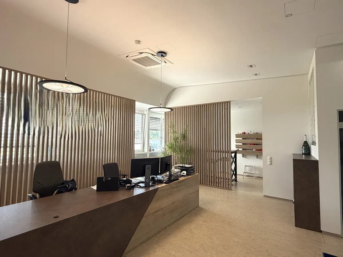 Gewerbeimmobilie mieten in Graz-Umgebung – 592 m², € 12