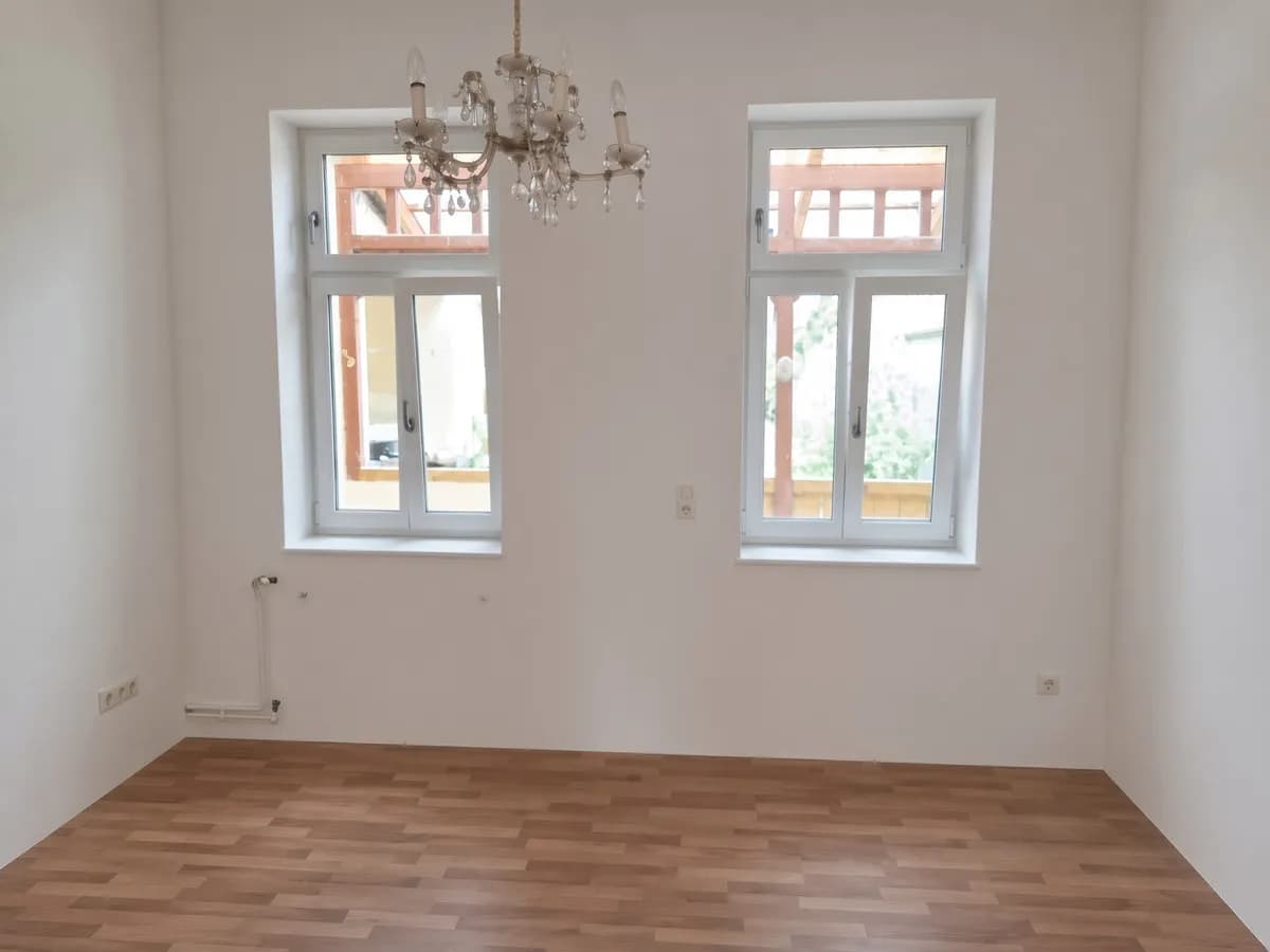 4-Zimmer-Haus mieten in Gänserndorf – 130 m², € 1.200 – Bild 2 von 11