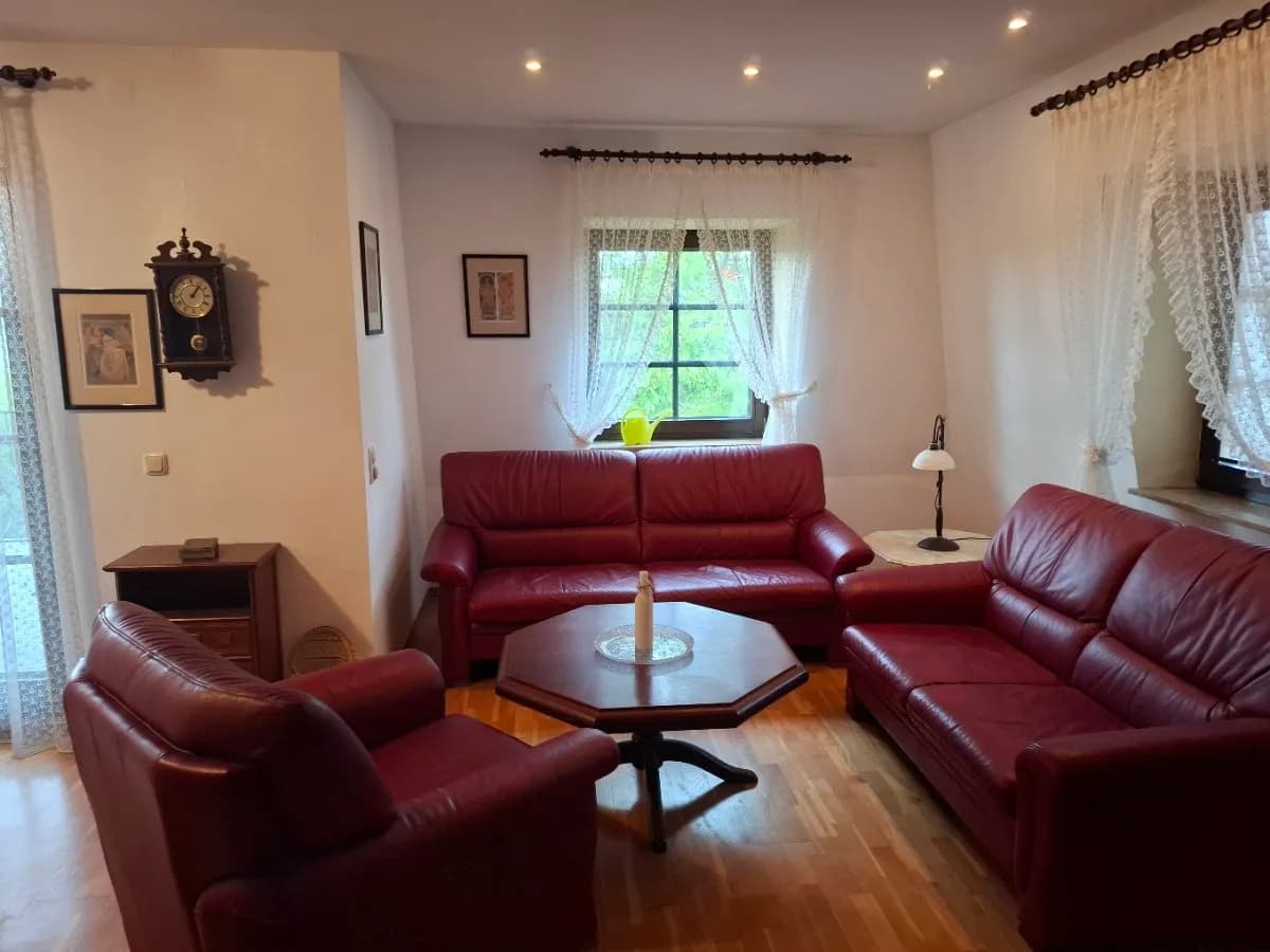 6-Zimmer-Gewerbeimmobilie kaufen in Gänserndorf – 270 m², € 389.000 – Bild 12 von 41