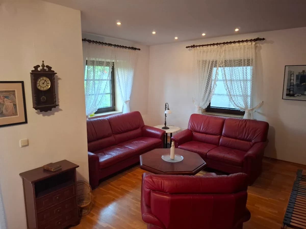 6-Zimmer-Gewerbeimmobilie kaufen in Gänserndorf – 270 m², € 389.000 – Bild 19 von 41