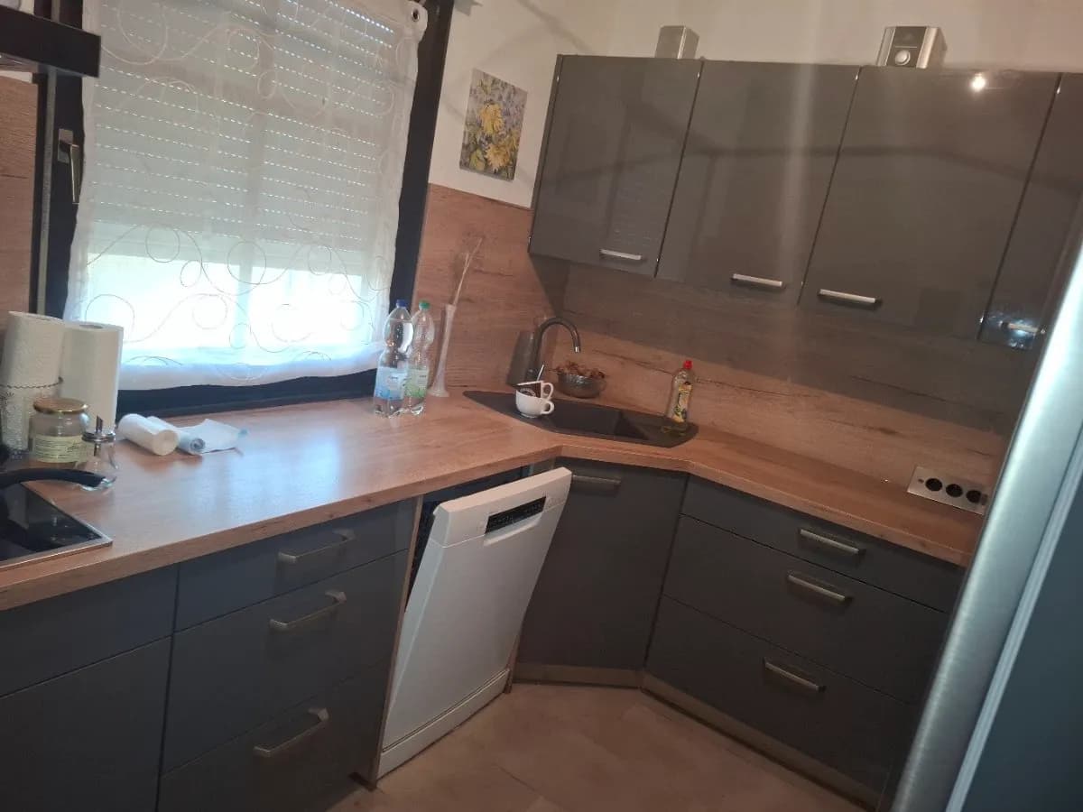6-Zimmer-Gewerbeimmobilie kaufen in Gänserndorf – 270 m², € 389.000 – Bild 41 von 41