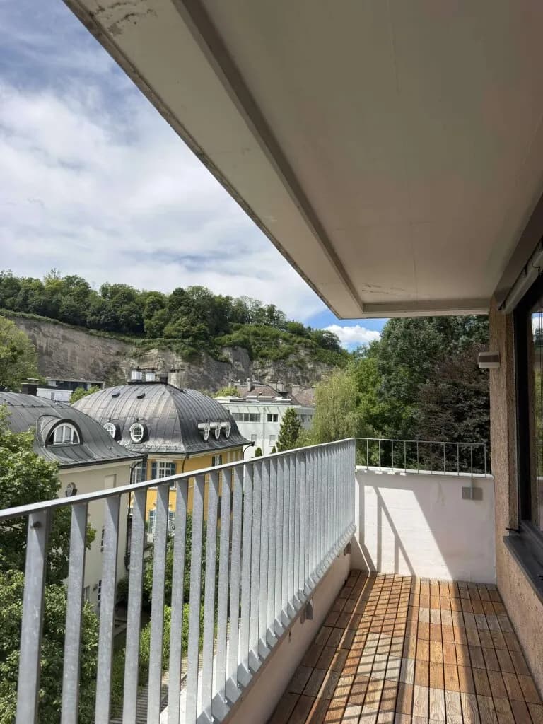 Wohnung mieten in Salzburg Stadt – 160 m², € 2.330