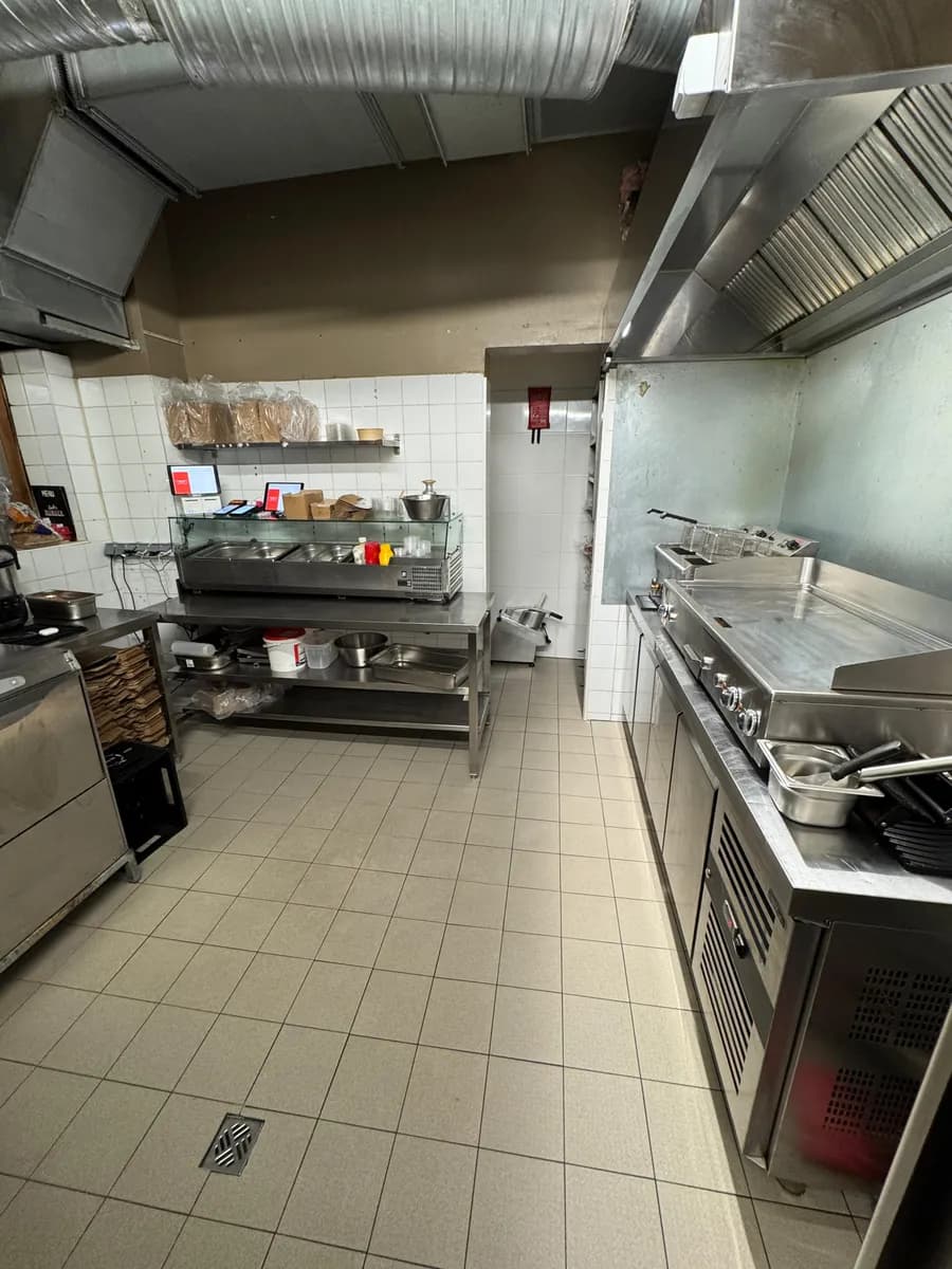 3-Zimmer-Gewerbeimmobilie mieten in Wien – 78 m², € 1.300 – Bild 6 von 10