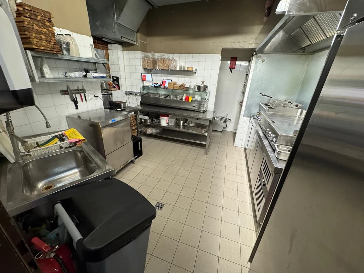 3-Zimmer-Gewerbeimmobilie mieten in Wien – 78 m², € 1.300 – Bild 8 von 10