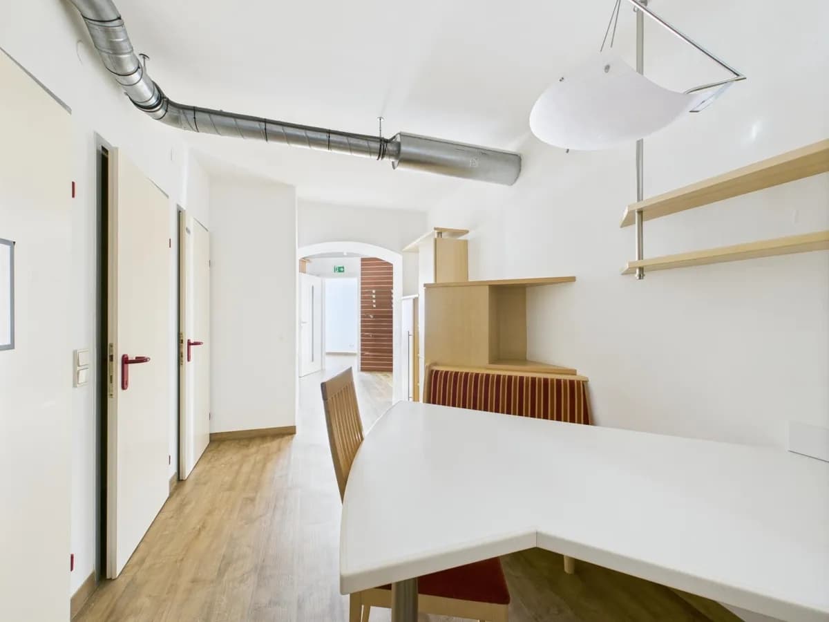 Gewerbeimmobilie mieten in Linz – 120 m², € 1.296 – Bild 9 von 10
