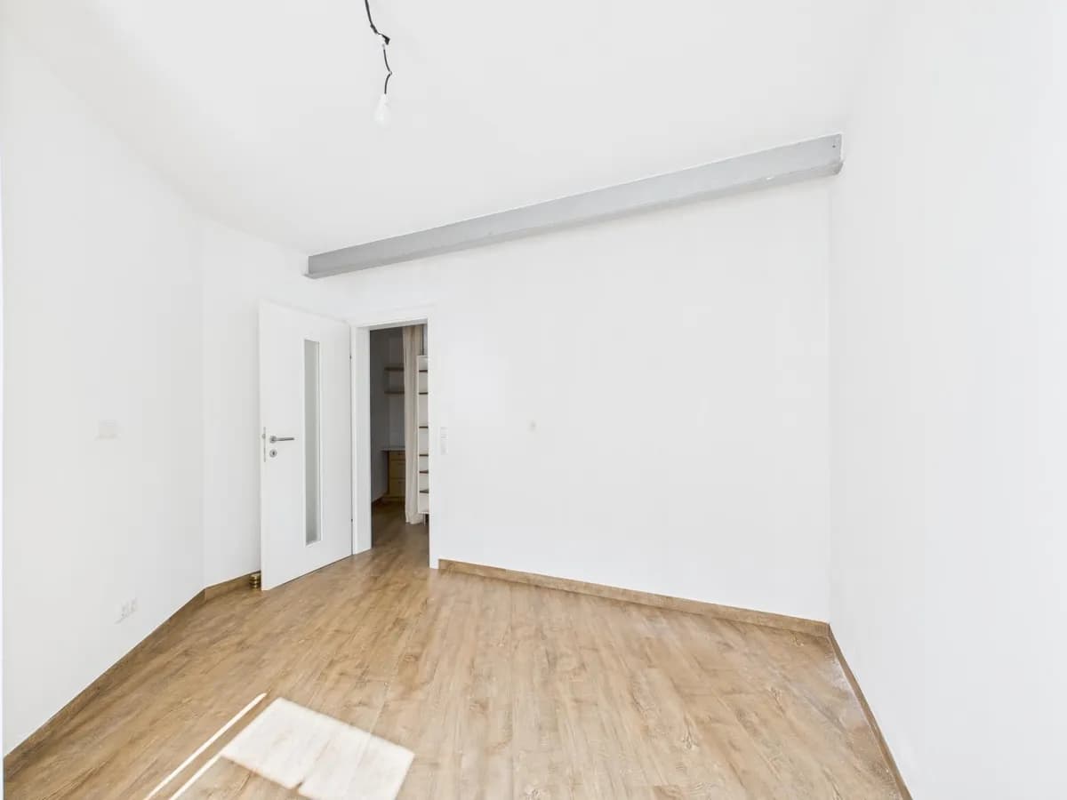 Gewerbeimmobilie mieten in Linz – 120 m², € 1.296 – Bild 10 von 10