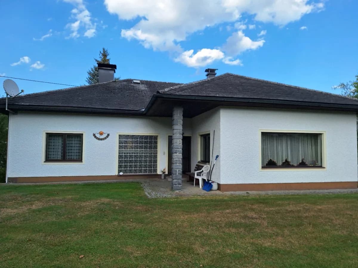 8-Zimmer-Haus kaufen in Rohrbach – 180 m², € 290.000 – Bild 1 von 29