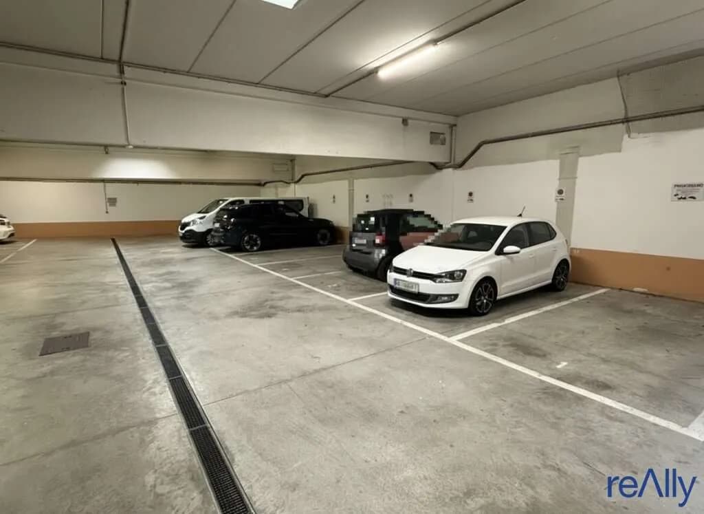 9-Zimmer-Gewerbeimmobilie mieten in Wien – 235 m², € 2.891 – Bild 16 von 17