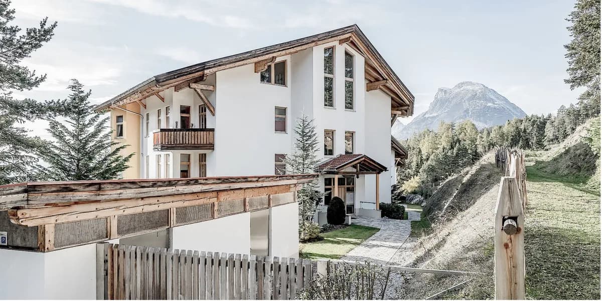 3-Zimmer-Wohnung mieten in Innsbruck-Land – 131 m², € 1.910 – Bild 1 von 12
