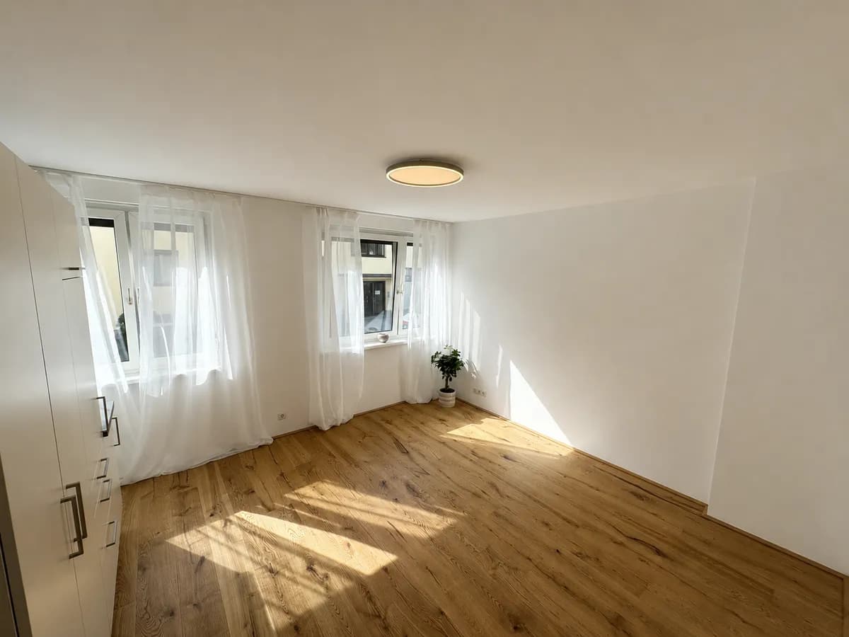 1-Zimmer-Wohnung mieten in Salzburg-Umgebung – 24 m², € 832 – Bild 1 von 7