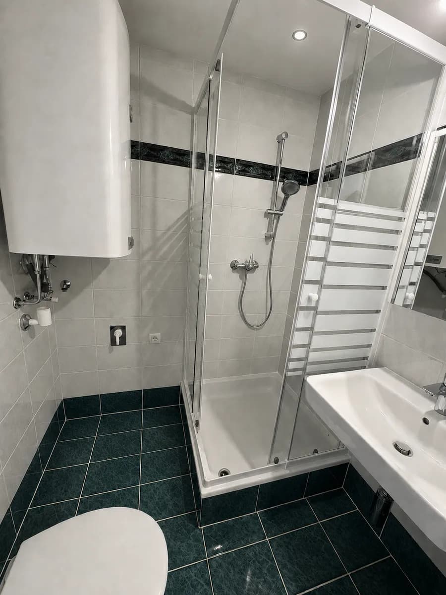 1-Zimmer-Wohnung mieten in Salzburg-Umgebung – 24 m², € 832 – Bild 3 von 7