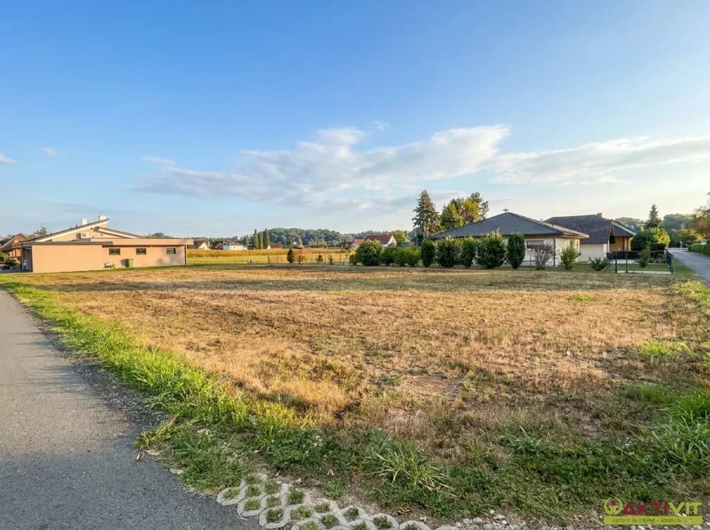 Grundstück kaufen in Leibnitz – 1 240 m², € 272.800 – Bild 2 von 3