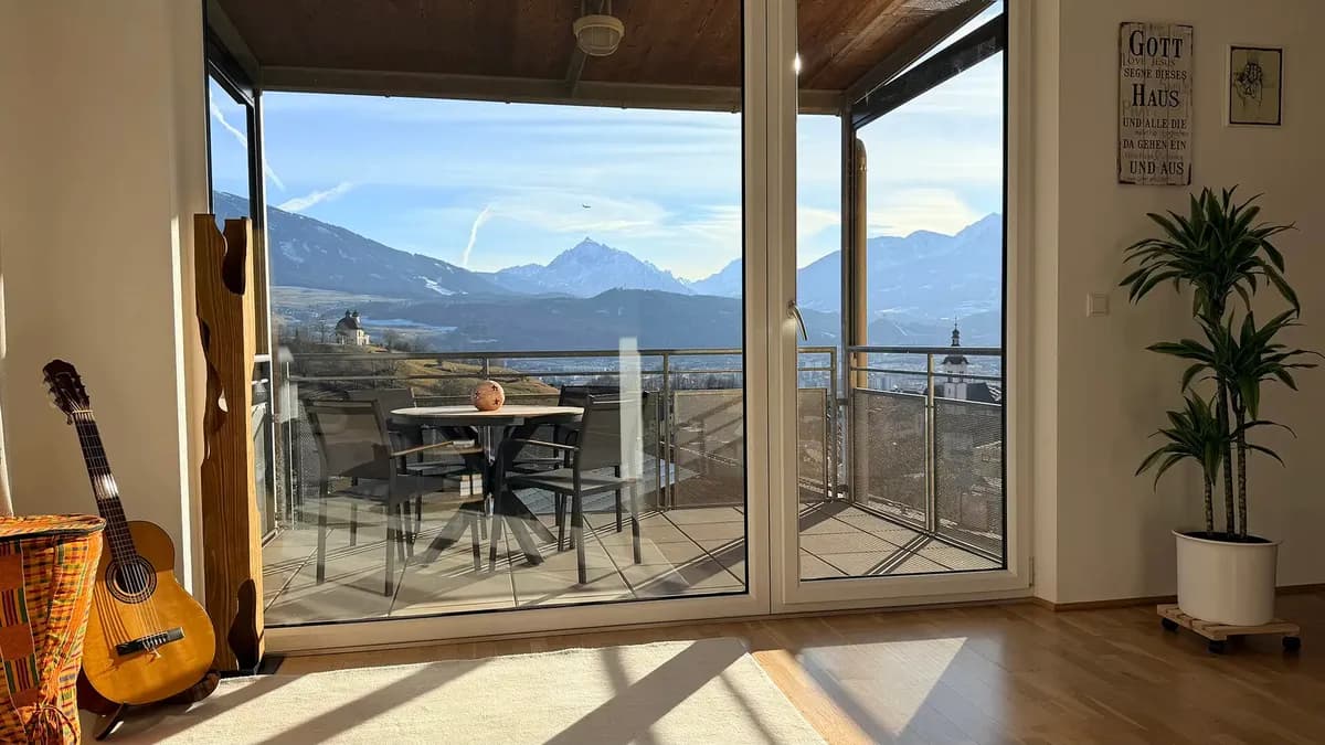 2-Zimmer-Wohnung mieten in Innsbruck – 56 m², € 2.000 – Bild 1 von 17