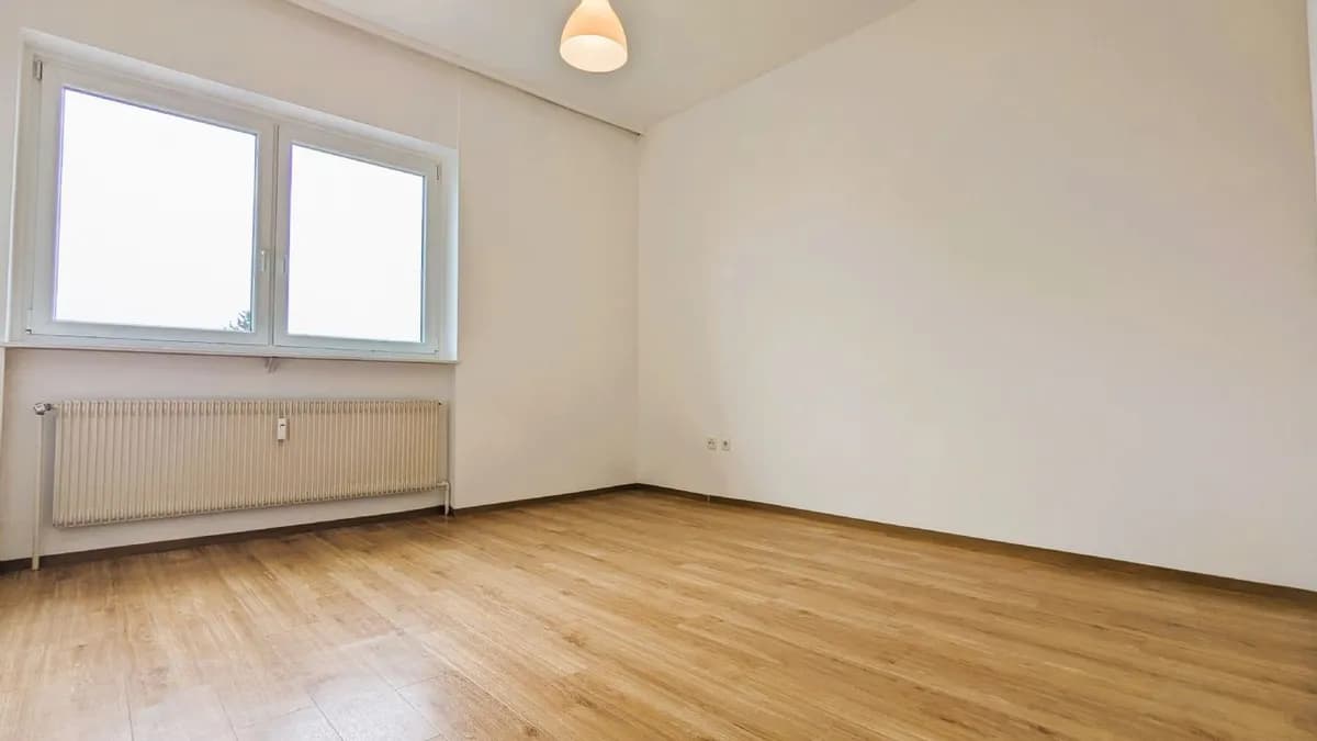 2-Zimmer-Wohnung kaufen in Wels – 49,9 m², € 99.900 – Bild 2 von 3