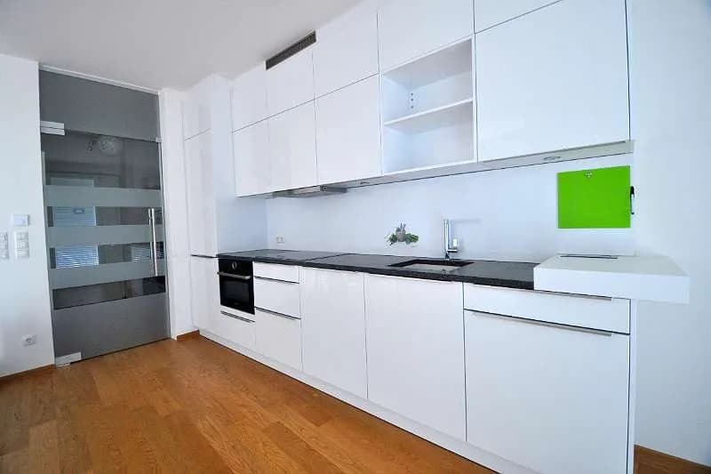 3-Zimmer-Wohnung mieten in Graz – 72 m², € 1.260 – Bild 1 von 25
