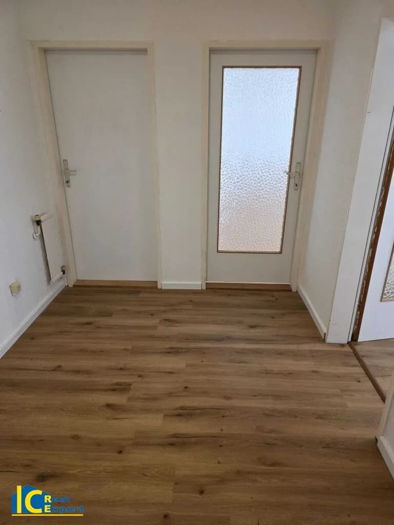 Wohnung mieten in Wiener Neustadt – 72,8 m², € 920 – Bild 2 von 11