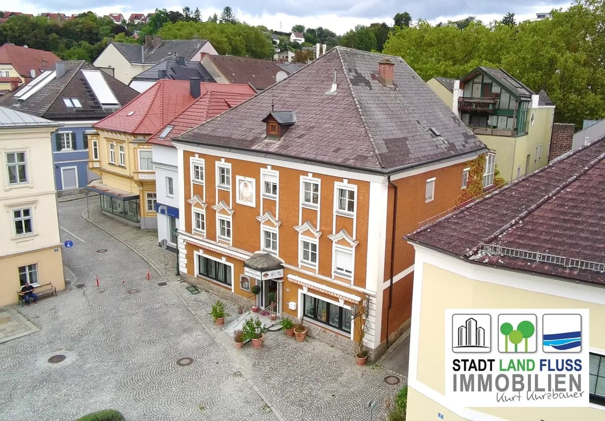 Immobilie kaufen in Perg – 700 m², € 1.170.000 – Bild 1 von 14