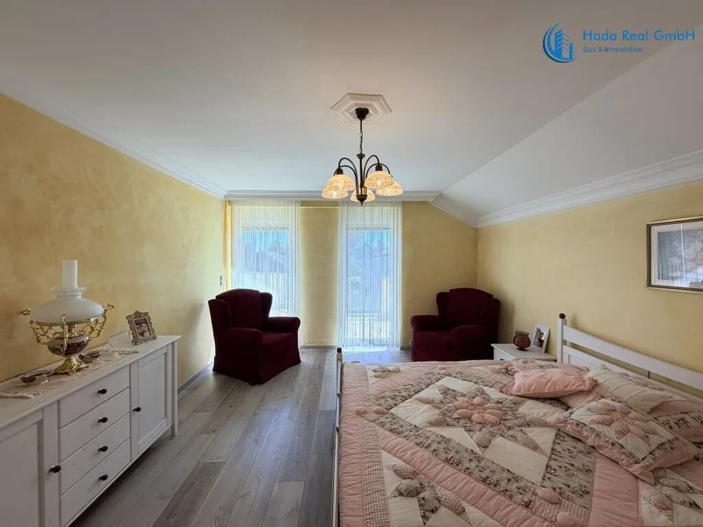 8-Zimmer-Haus kaufen in Baden – 237,1 m², € 1.200.000 – Bild 11 von 62