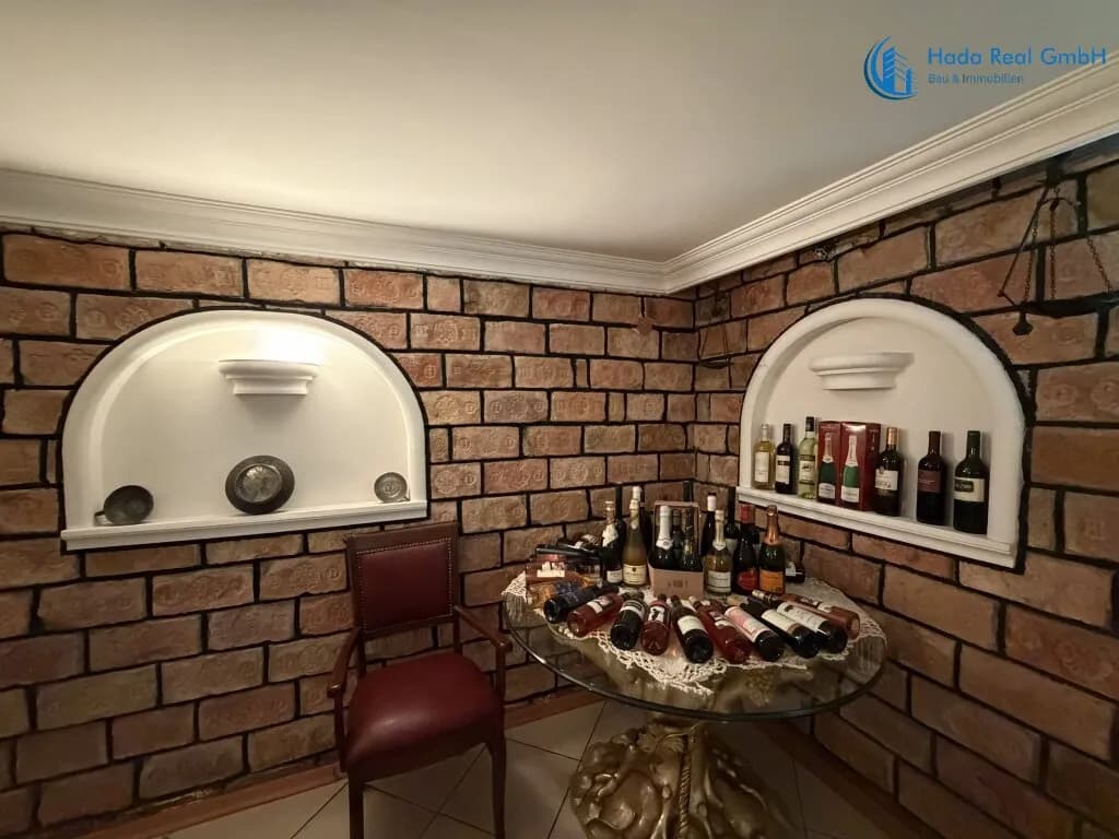 8-Zimmer-Haus kaufen in Baden – 237,1 m², € 1.200.000 – Bild 29 von 62