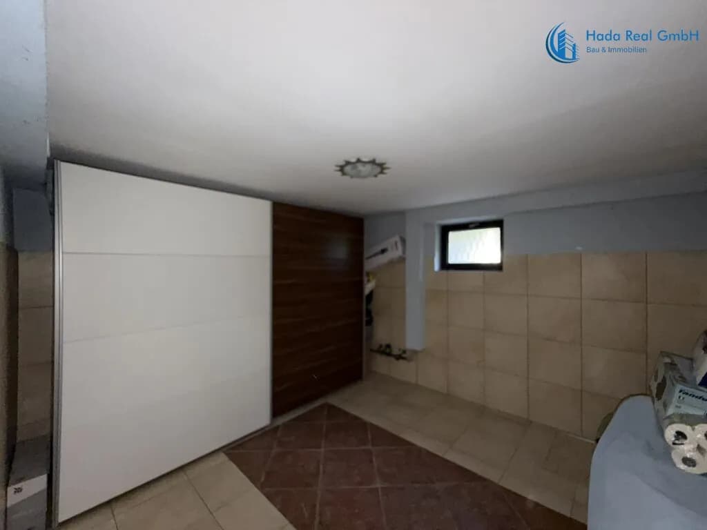 8-Zimmer-Haus kaufen in Baden – 237,1 m², € 1.200.000 – Bild 34 von 62