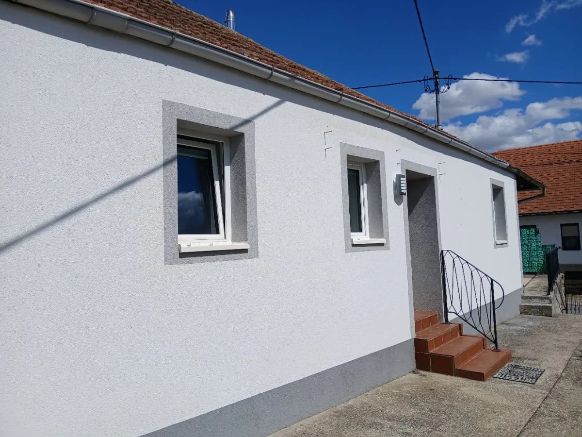 3-Zimmer-Haus mieten in Horn – 100 m², € 800 – Bild 1 von 9