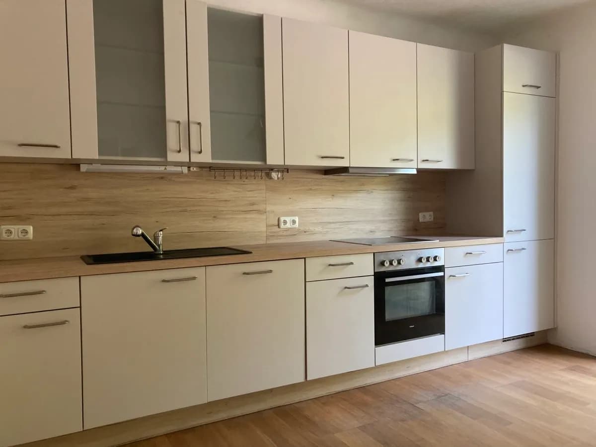 4-Zimmer-Wohnung mieten in Baden – 145 m², € 1.240 – Bild 9 von 15