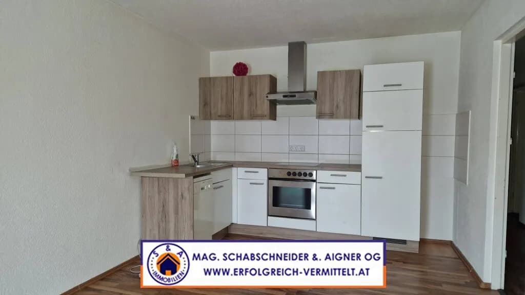 2-Zimmer-Wohnung mieten in Melk – 90 m², € 723