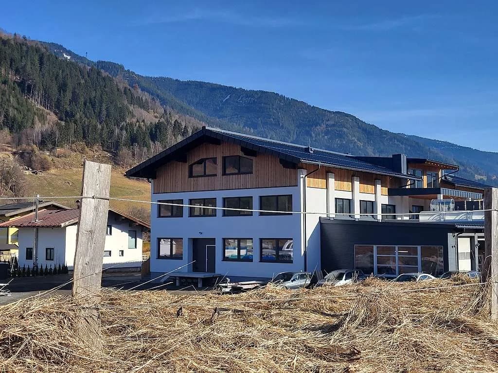 Immobilie mieten in Zell am See – 200 m², € 2 – Bild 10 von 10