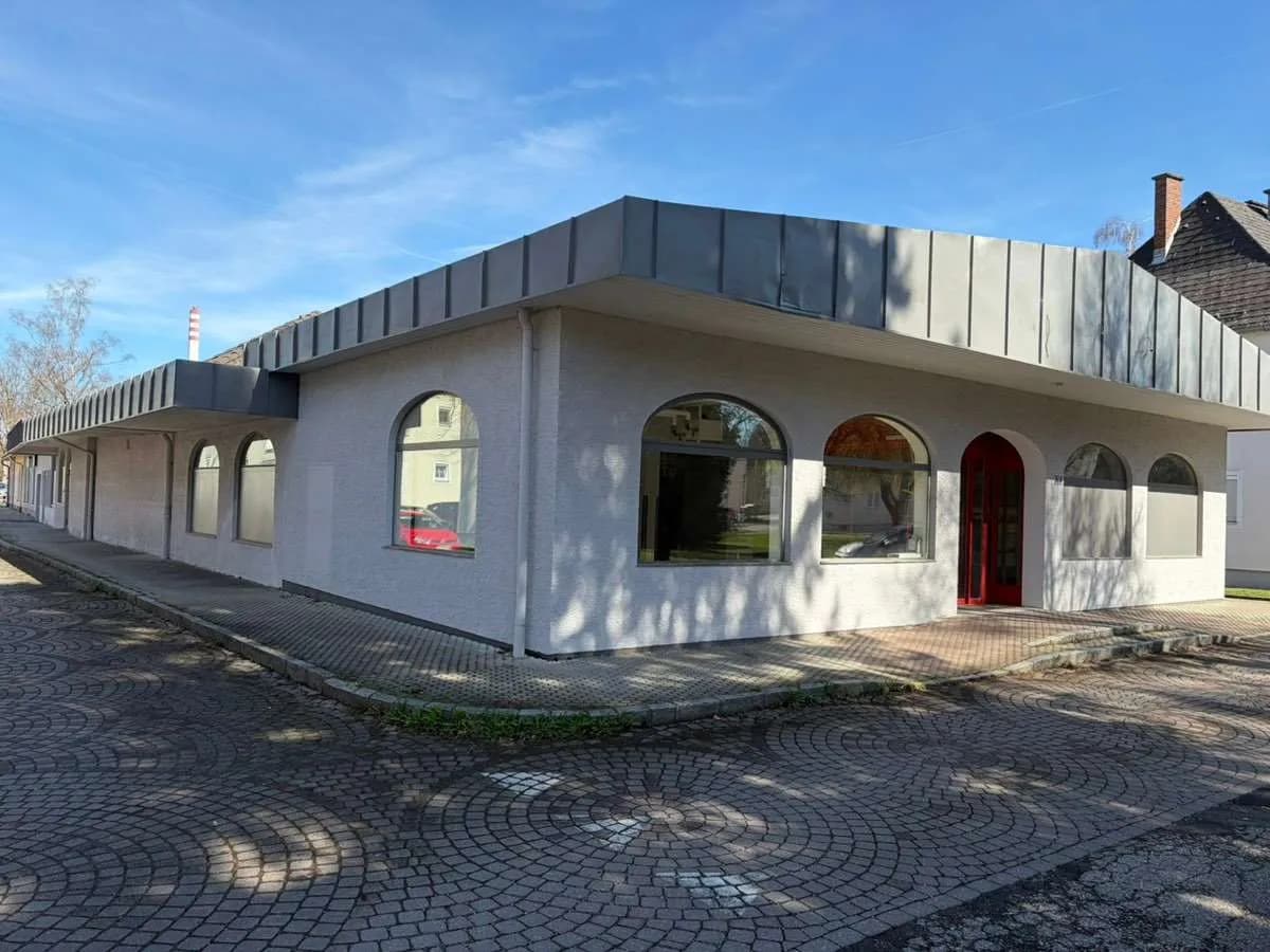 5-Zimmer-Gewerbeimmobilie mieten in Braunau am Inn – 456 m², € 4 – Bild 1 von 14
