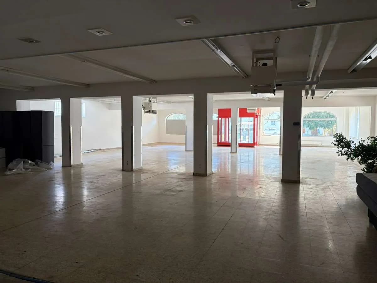 5-Zimmer-Gewerbeimmobilie mieten in Braunau am Inn – 456 m², € 4 – Bild 3 von 14