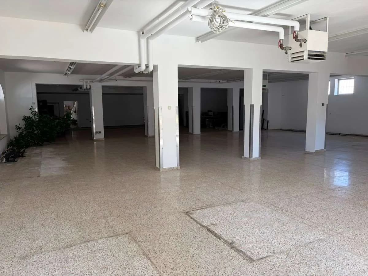 5-Zimmer-Gewerbeimmobilie mieten in Braunau am Inn – 456 m², € 4 – Bild 4 von 14