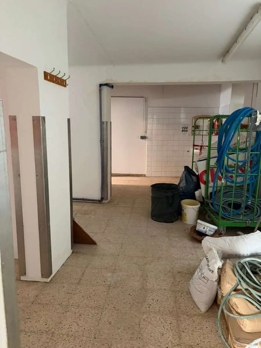 5-Zimmer-Gewerbeimmobilie mieten in Braunau am Inn – 456 m², € 4 – Bild 11 von 14