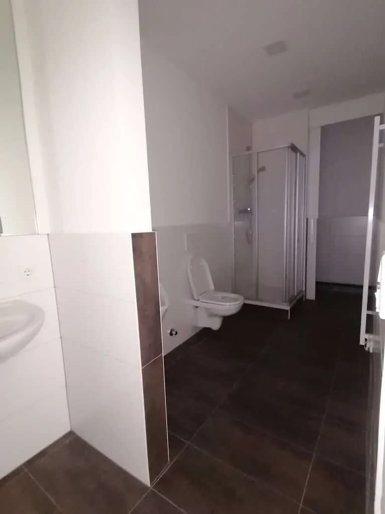 Gewerbeimmobilie mieten in Salzburg-Umgebung – 82 m², € 628 – Bild 8 von 9