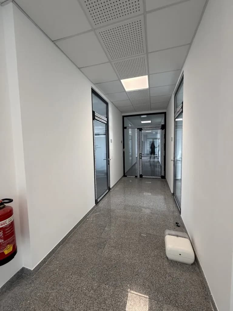 2-Zimmer-Gewerbeimmobilie mieten in Weiz – 44 m², € 578 – Bild 4 von 12