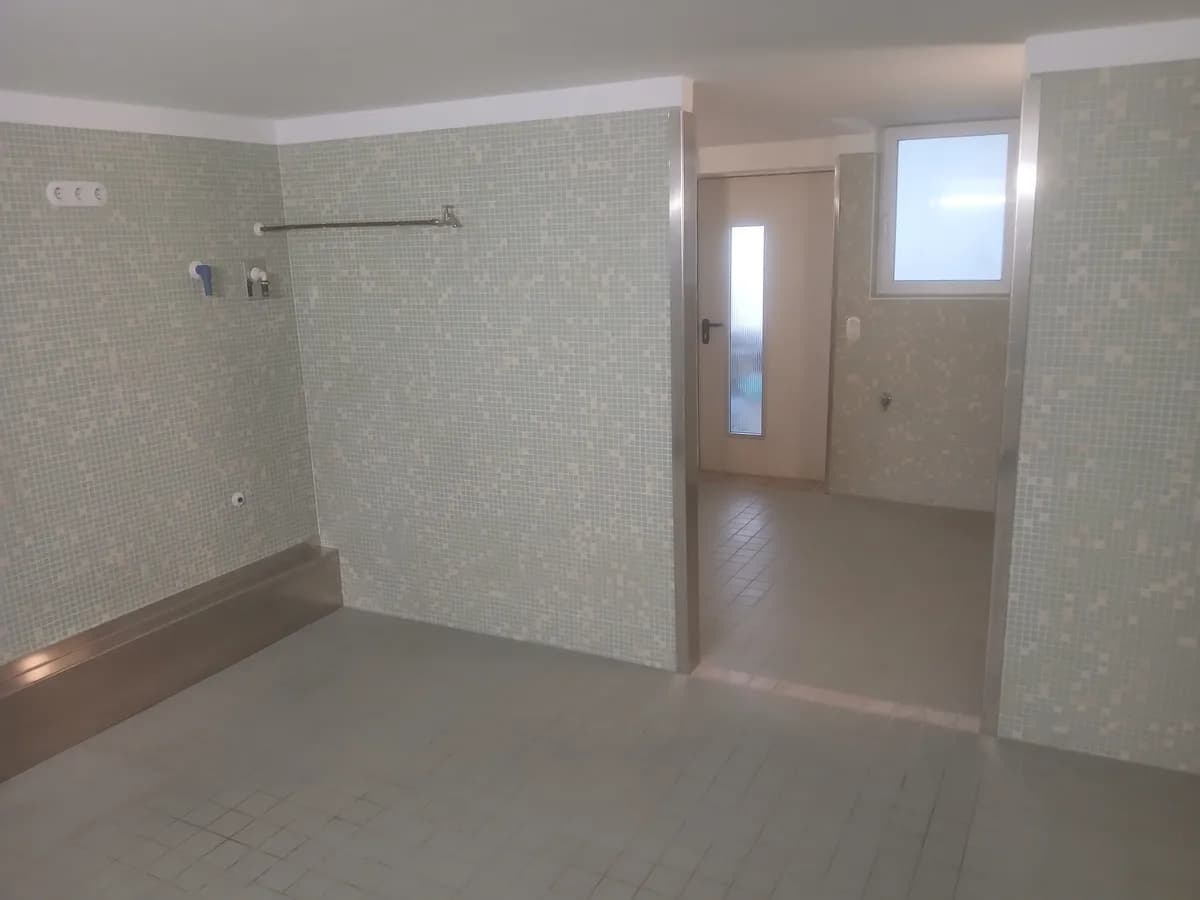 Immobilie mieten in Sankt Pölten Land – 21 m², € 4 – Bild 4 von 4