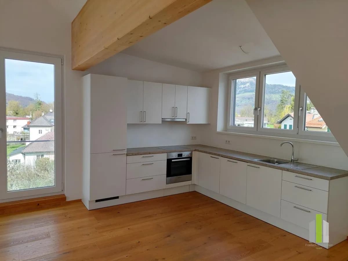 3-Zimmer-Wohnung mieten in Salzburg Stadt – 93 m², € 2.355 – Bild 2 von 8