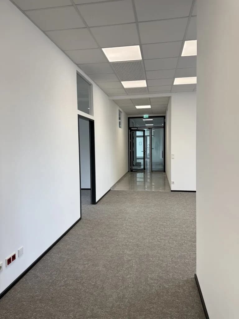 5-Zimmer-Gewerbeimmobilie mieten in Weiz – 149 m², € 1.921 – Bild 6 von 8