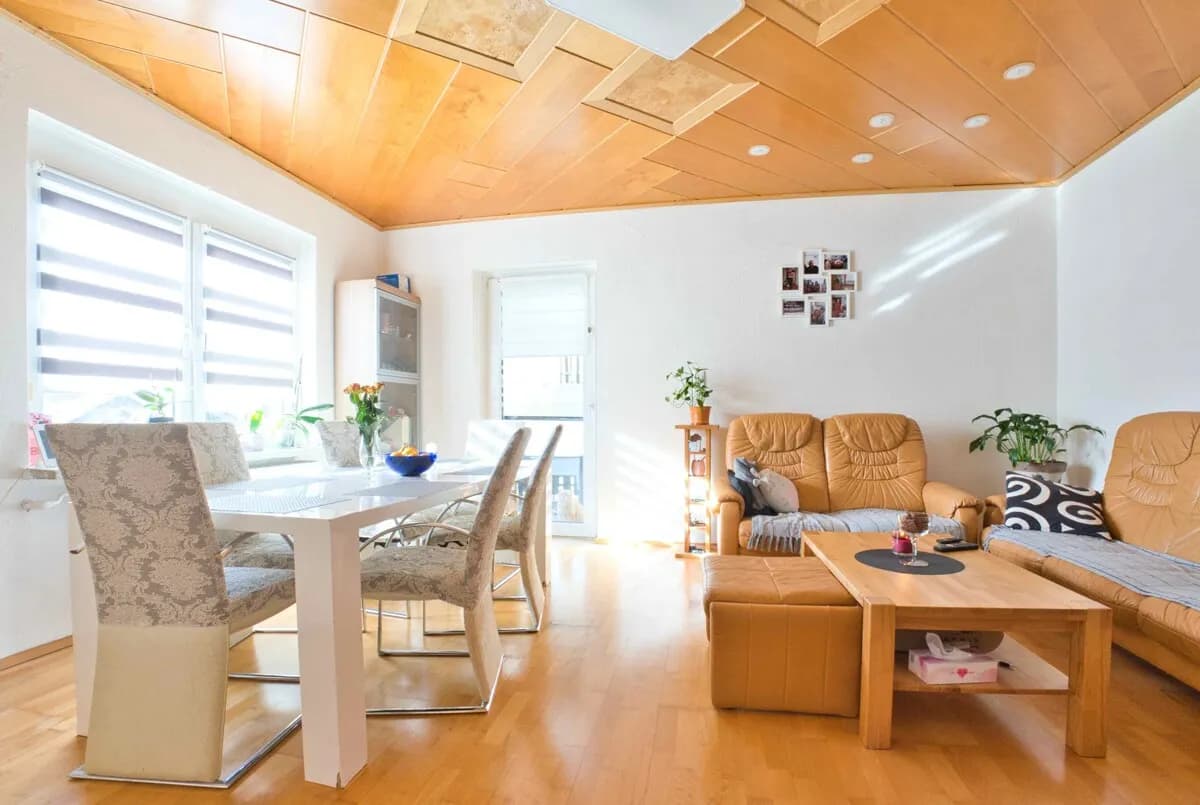 7-Zimmer-Gewerbeimmobilie kaufen in Vöcklabruck – 180 m², € 260.000 – Bild 2 von 15