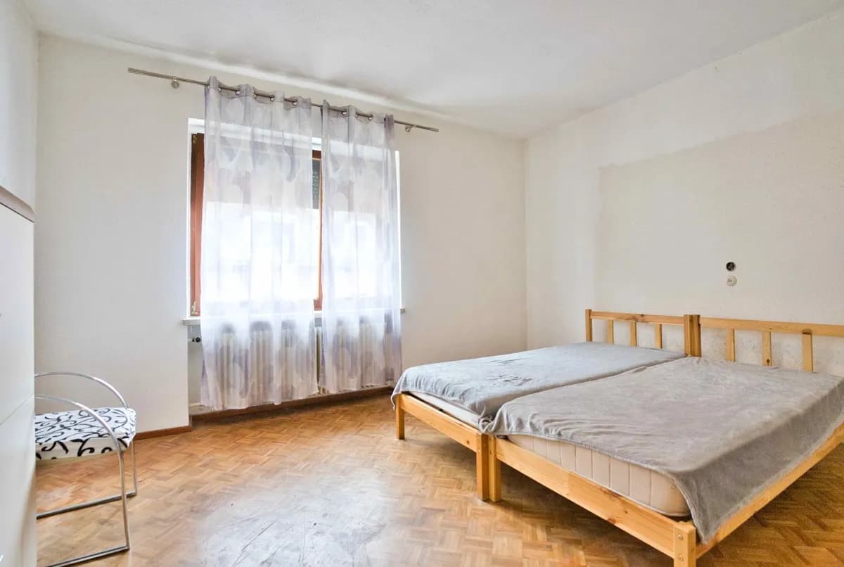 7-Zimmer-Gewerbeimmobilie kaufen in Vöcklabruck – 180 m², € 260.000 – Bild 11 von 15