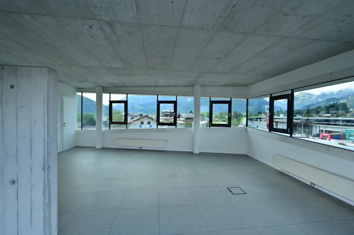 Gewerbeimmobilie mieten in Zell am See – 264 m², € 3.929 – Bild 9 von 11