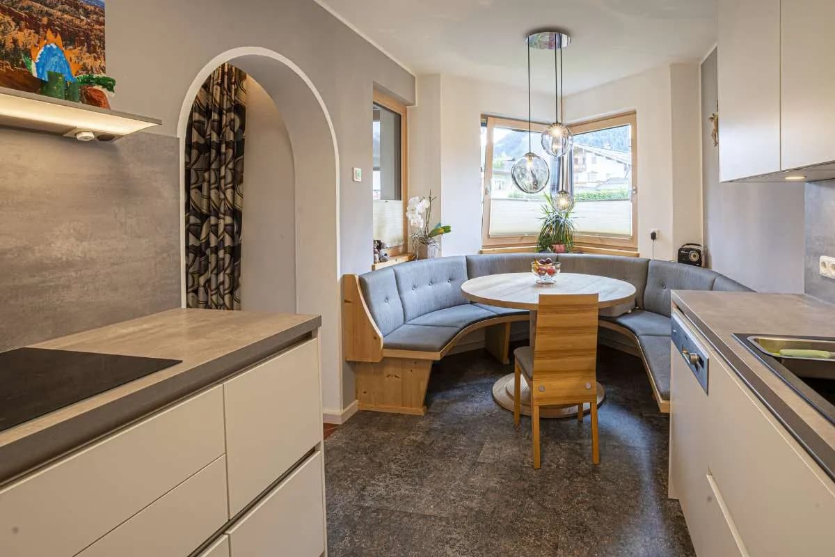 4-Zimmer-Wohnung kaufen in Kitzbühel – 110 m², € 570.000 – Bild 2 von 16