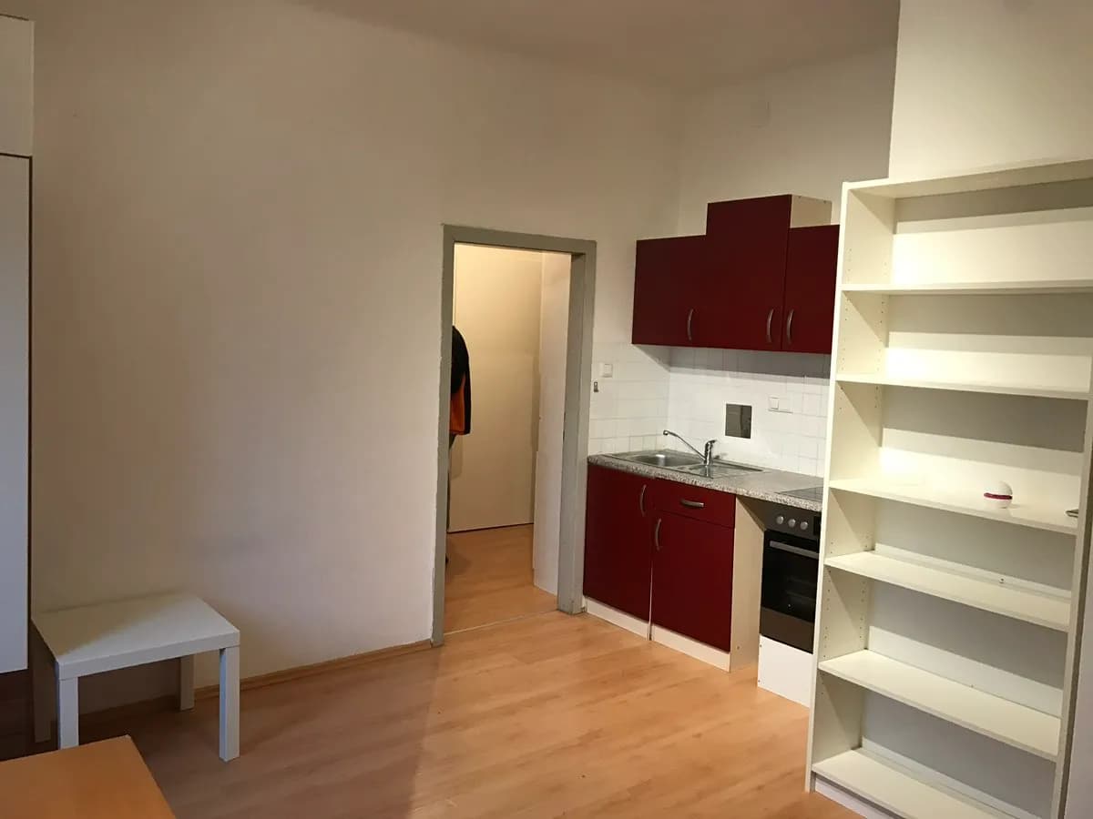 2-Zimmer-Wohnung mieten in Mödling – 30 m², € 670 – Bild 2 von 5