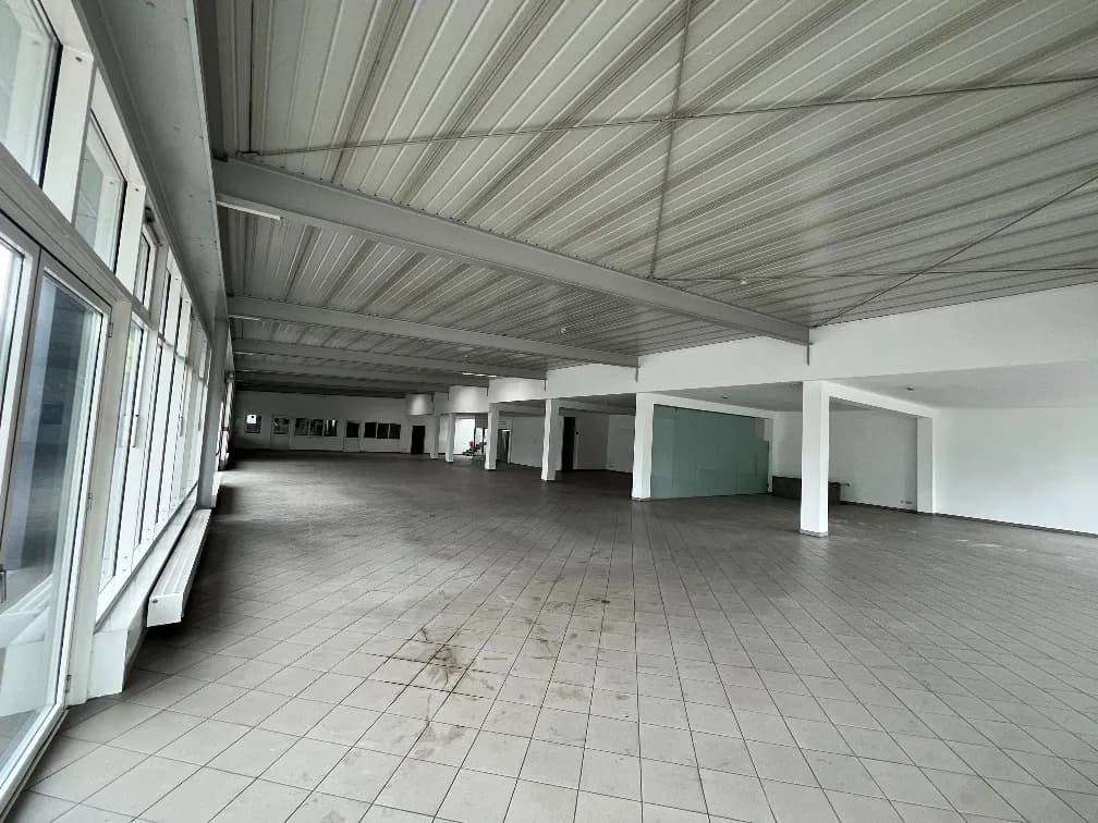 Gewerbeimmobilie mieten in Krems an der Donau – 2 600 m², € 14 – Bild 5 von 12