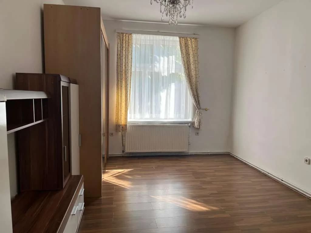 1-Zimmer-Wohnung mieten in Bruck an der Leitha – 35 m², € 410 – Bild 11 von 13