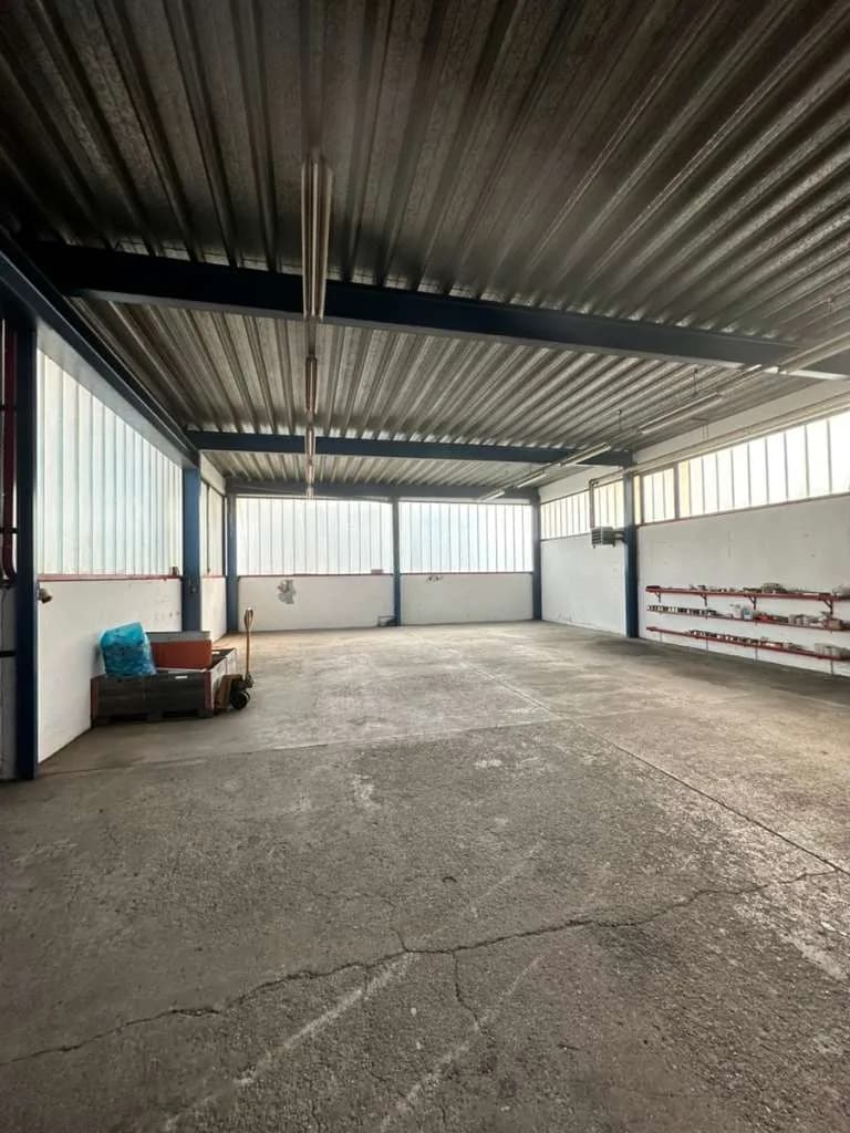Gewerbeimmobilie mieten in Wiener Neustadt – 360 m², € 4.490 – Bild 6 von 9