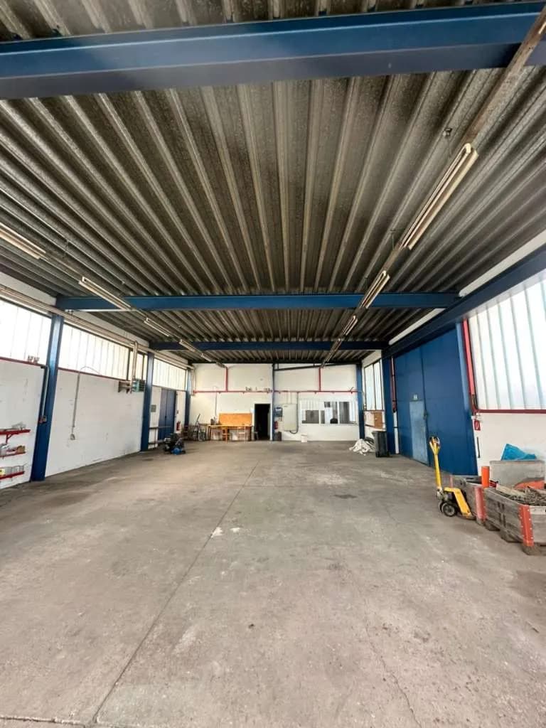 Gewerbeimmobilie mieten in Wiener Neustadt – 360 m², € 4.490 – Bild 7 von 9